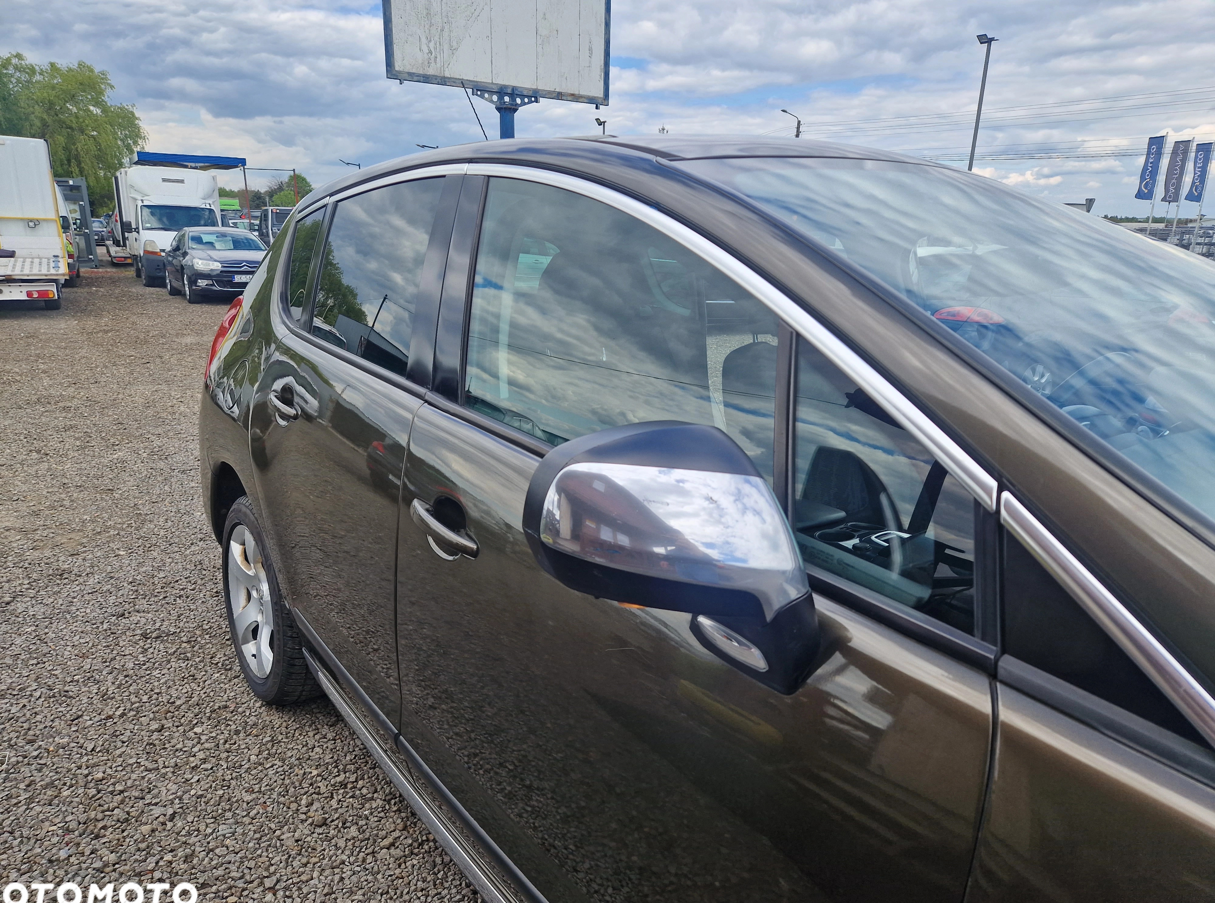 Peugeot 3008 cena 18900 przebieg: 207000, rok produkcji 2010 z Brusy małe 407
